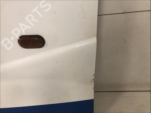 Used Left front fenders Left front fenders RENAULT TRAFIC II Van (FL) 1.9 dCi 80 (FL0B) (82 hp) 33585410 33585410