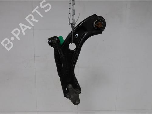 Used Right front suspension arm Right front suspension arm PEUGEOT 3008 II SUV (MC_, MR_, MJ_, M4_) 1.2 THP/ PureTech 130 (MRHNSM, MRHNSU, MRHNSJ, MRHNYW,... (131 hp) 33575025 33575025