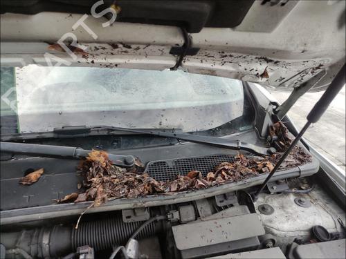 Used Front wiper motor Front wiper motor RENAULT MEGANE III Hatchback (BZ0/1_, B3_) 1.5 dCi (BZ09, BZ0D, BZ1W, BZ29, BZ14) (110 hp) 33584558 33584558