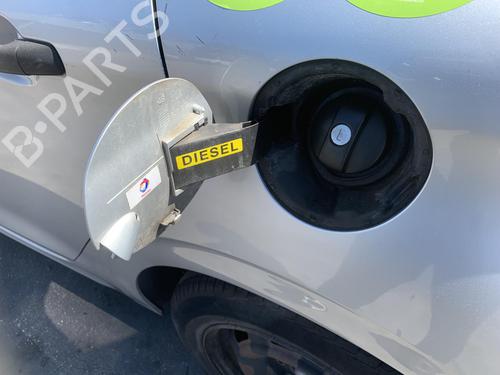 fuel-flap-peugeot-208-i-ca_-cc_-2012-2013-2014-2015-2016-2017-2018-2019-2020-2021-34451216 main image