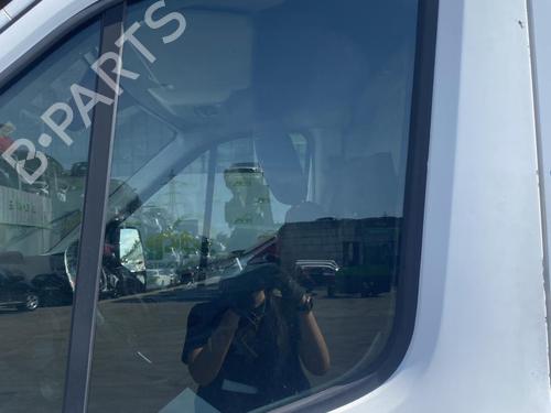 Used Front left door window Front left door window 37255649 37255649