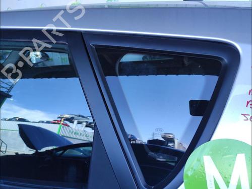 front-left-quarter-glass-kia-ceed-hatchback-ed-2006-2007-2008-2009-2010-2011-2012-33587154 main image