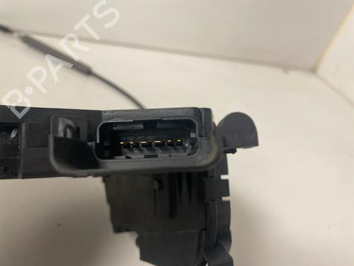 front-right-lock-renault-trafic-iii-van-fg_-2014-34218717 main image