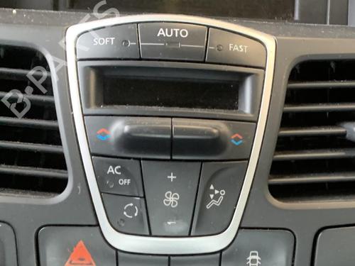 Used Climate control Climate control RENAULT LAGUNA III (BT0/1) 1.5 dCi (BT00, BT0A, BT0T, BT1J) (110 hp) 33748960 33748960