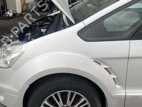 Used Left front fenders Left front fenders FORD S-MAX (WA6) 2.5 ST (220 hp) 35915568 35915568