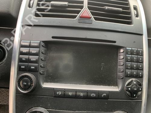 Used Radio Radio MERCEDES-BENZ B-CLASS Sports Tourer (W245) B 180 CDI (245.207) (109 hp) 33595776 33595776