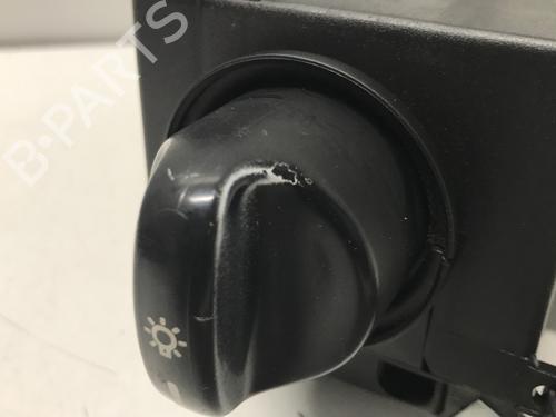 Interruttore luci Interruttore luci MERCEDES-BENZ A-CLASS (W168) A 160 CDI (168.006) (75 hp) 33590618 33590618