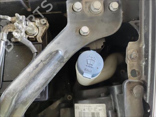 Used Windscreen washer tank Windscreen washer tank 36575351 36575351