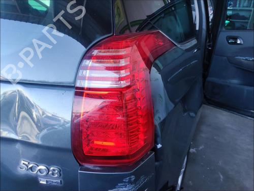 Used Right taillight Right taillight PEUGEOT 5008 (0U_, 0E_) 1.6 HDi (114 hp) 33585937 33585937