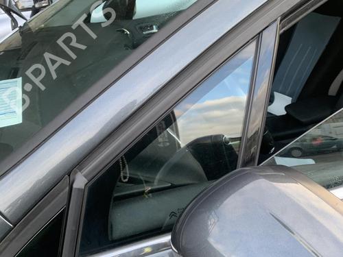 front-left-quarter-glass-citroen-c4-ii-nc_-2009-35912447 main image