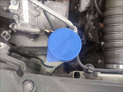 Used Windscreen washer tank Windscreen washer tank 36575447 36575447