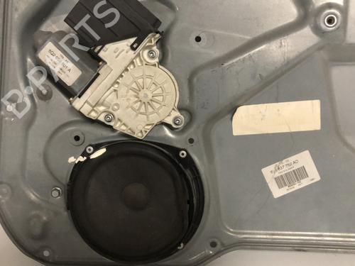 Used Front right window mechanism Front right window mechanism SEAT IBIZA III (6L1) 1.4 TDI (75 hp) 33599069 33599069