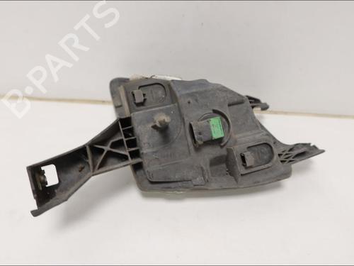 Used Right front fog light Right front fog light PEUGEOT 407 (6D_) 2.2 HDi 170 (6D4HTH) (170 hp) 33577460 33577460
