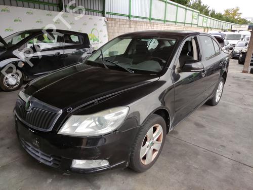 Used Rear left seatbelt Rear left seatbelt SKODA OCTAVIA II (1Z3) 1.6 TDI (105 hp) 35910820 35910820