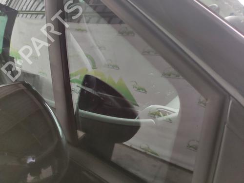 front-right-quarter-glass-opel-meriva-b-mpv-s10-2010-2011-2012-2013-2014-2015-2016-2017-35912674 main image