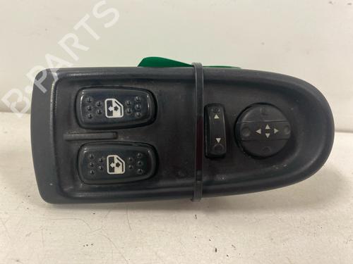 Used Left front window switch Left front window switch IVECO DAILY IV Van 35C13 V, 35C13 V/P, 35S13 V, 35S13 V/P (126 hp) 34204370 34204370