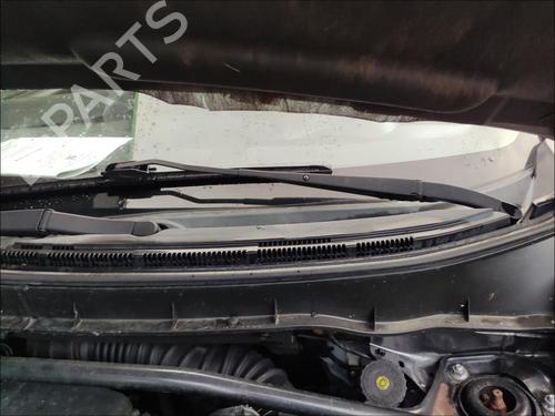 Used Front wiper motor Front wiper motor CITROËN C-CROSSER (VU_, VV_) 2.2 HDi (156 hp) 33584680 33584680