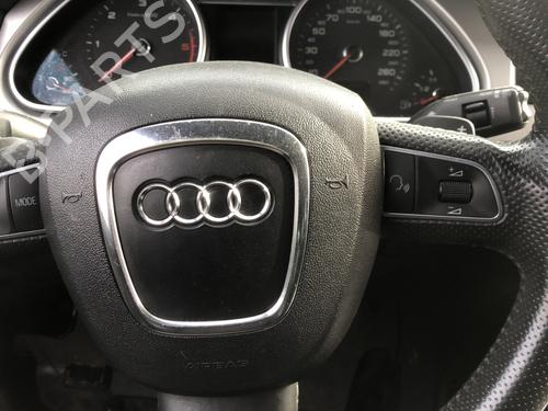 Used Driver airbag Driver airbag AUDI Q7 (4LB) 3.0 TDI quattro (240 hp) 33602993 33602993