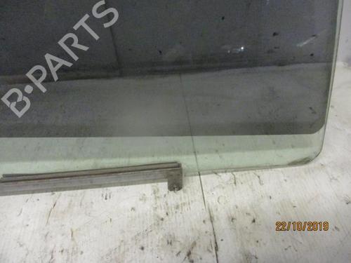 Dør rude højre foran Dør rude højre foran SUZUKI SPLASH (EX) 1.3 CDTI (A5B413D) (75 hp) 33572979 33572979