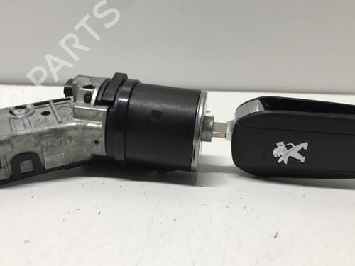Used Ignition barrel Ignition barrel PEUGEOT 208 I (CA_, CC_) 1.2 PureTech 82 (82 hp) 33588733 33588733