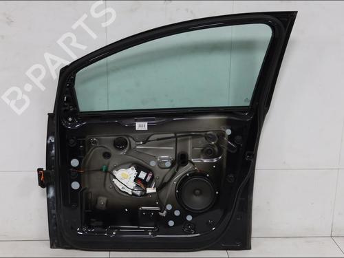 right-front-door-vw-golf-plus-v-5m1-521-2004-2005-2006-2007-2008-2009-2010-2011-2012-2013-33574602 main image