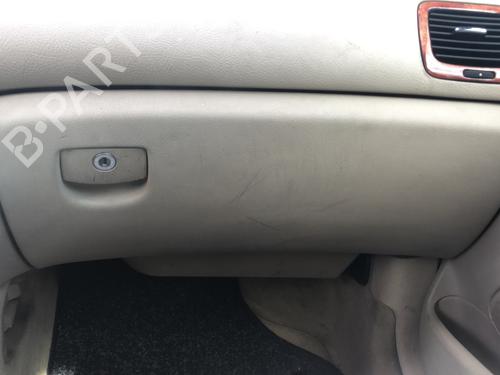 Used Glove box Glove box PEUGEOT 607 (9D, 9U) 2.7 HDi 24V (204 hp) 36581335 36581335