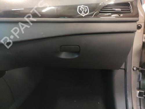 glove-box-renault-megane-iii-hatchback-bz01_-b3_-2008-35911751 main image