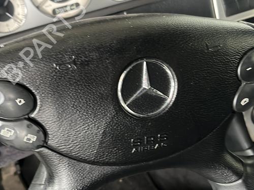 Used Driver airbag Driver airbag MERCEDES-BENZ CLK (C209) CLK 320 CDI (209.320) (224 hp) 33731257 33731257
