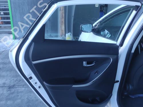 Used Rear left window mechanism Rear left window mechanism HYUNDAI i30 (GD) 1.6 CRDi (110 hp) 35911677 35911677