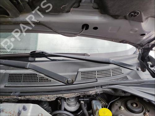 Used Front wiper motor Front wiper motor NISSAN X-TRAIL I (T30) 2.2 dCi 4x4 (136 hp) 33581876 33581876