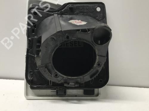 Used Fuel flap Fuel flap RENAULT MASTER III Van (FV) 2.3 dCi 110 FWD (FV0R, FV0W, FV1A) (110 hp) 33596929 33596929