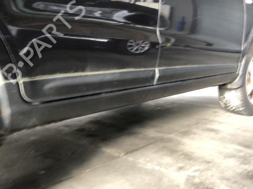 Højre sidekjole Højre sidekjole HYUNDAI SANTA FÉ II (CM) 2.2 CRDi (155 hp) 35914471 35914471