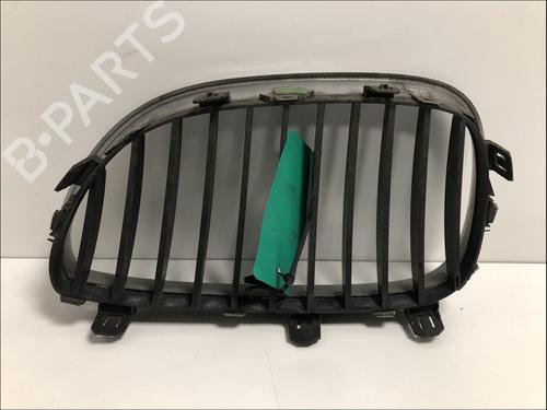 Grill Grill BMW 5 (E60) 525 d (177 hp) 33579015 33579015