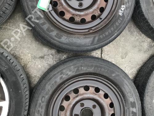 Used Rim Rim HYUNDAI i30 (FD) 1.6 CRDi (90 hp) 33599216 33599216