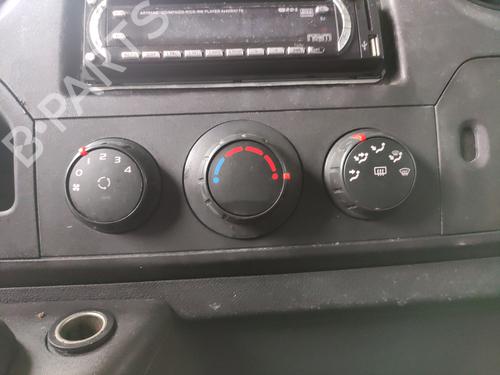 climate-control-renault-master-iii-van-fv-2010-35912276 main image