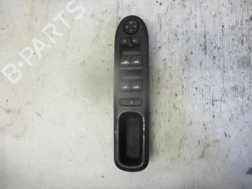 Used Left front window switch Left front window switch PEUGEOT 407 (6D_) 2.0 HDi 135 (6DRHRH, 6DRHRE, 6DRHRG, 6DRHRJ) (136 hp) 33572295 33572295