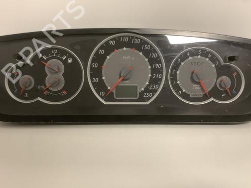 Used Instrument cluster Instrument cluster CITROËN C5 II Break (RE_) 2.0 16V (RERFJB, RERFJC) (140 hp) 33592947 33592947