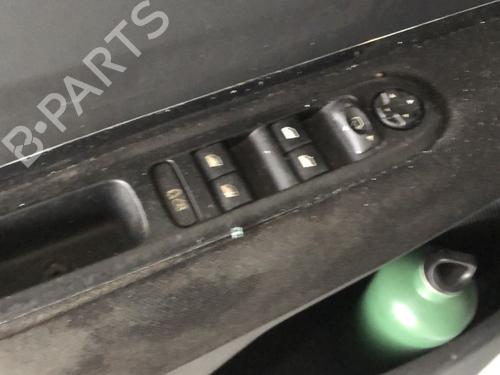 Used Left front window switch Left front window switch PEUGEOT 5008 (0U_, 0E_) 1.6 HDi (112 hp) 36579412 36579412