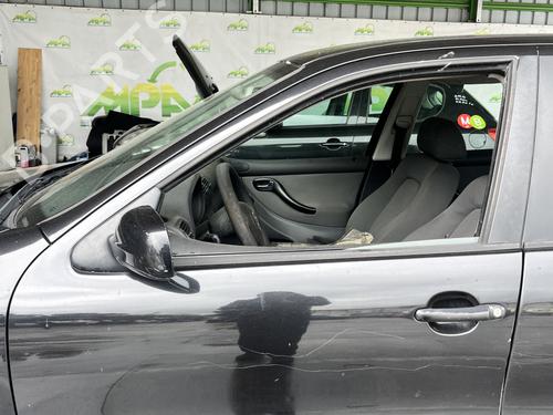 Porta frente esquerda Porta frente esquerda SEAT LEON (1M1) 1.9 TDI (110 hp) 34705725 34705725