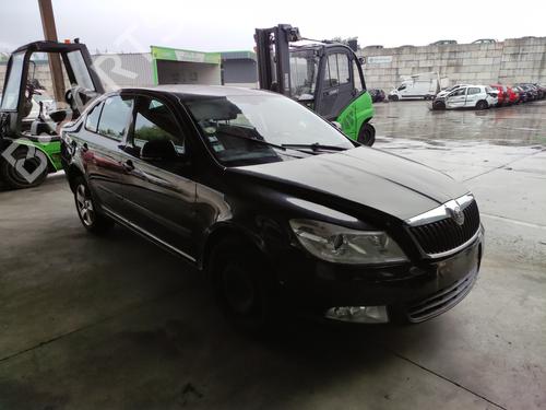 Headlight switch SKODA OCTAVIA II (1Z3) 1.6 TDI | BP36576745I24 - Image 2
