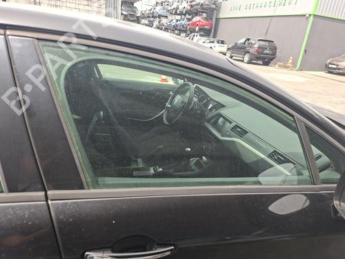 Used Front right door window Front right door window 37229735 37229735