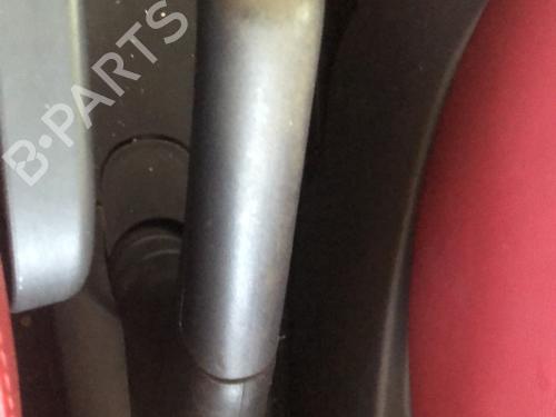 Used Hand brake Hand brake FIAT 500 (312_) 1.2 (312AXA1A) (69 hp) 35915624 35915624