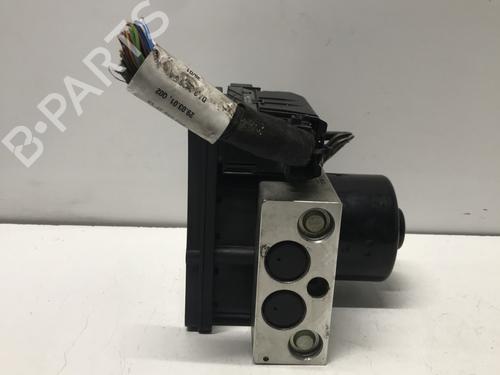 Used ABS pump ABS pump MERCEDES-BENZ C-CLASS (W203) C 180 (203.035) (129 hp) 33600168 33600168