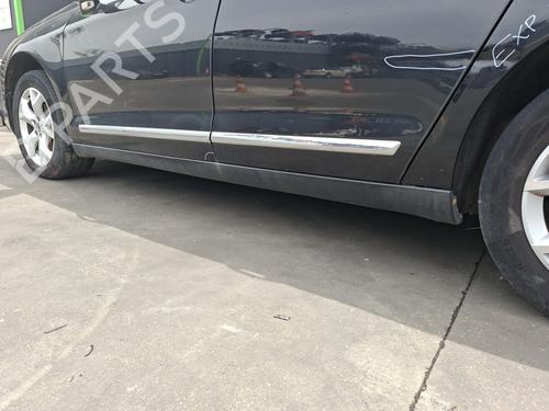 Used Left sideskirt Left sideskirt 37188166 37188166