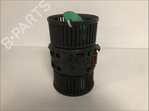 Used Heater blower motor Heater blower motor RENAULT MEGANE III Hatchback (BZ0/1_, B3_) 1.9 dCi (BZ0N, BZ0J) (131 hp) 33584083 33584083