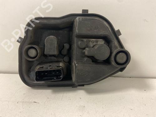 Used Lamp holder Lamp holder 38309430 38309430