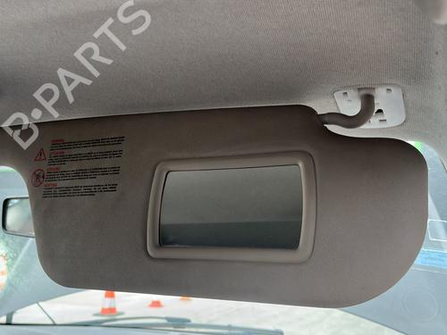 Højre solskærm Højre solskærm RENAULT CLIO III (BR0/1, CR0/1) 1.2 16V (BR0P, CR0P) (101 hp) 33657489 33657489