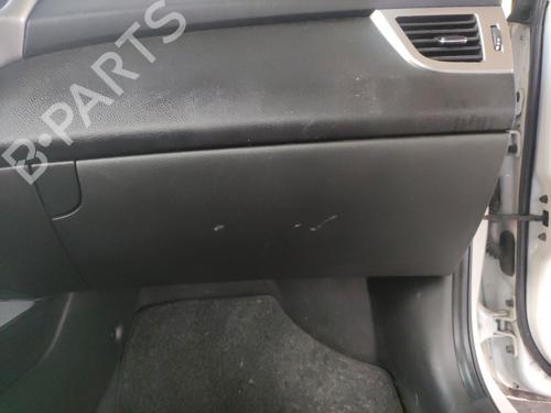 glove-box-hyundai-i30-gd-2011-35911645 main image