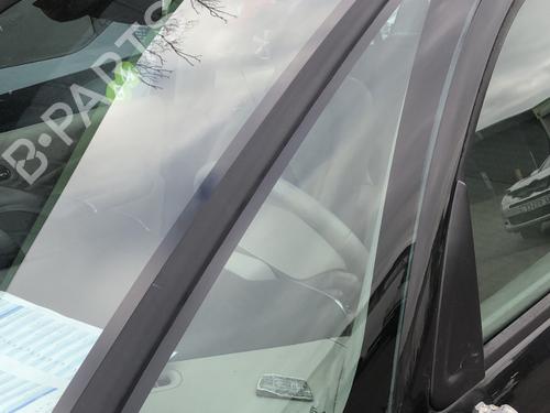 front-left-quarter-glass-citroen-c3-picasso-sh_-2008-35914691 main image