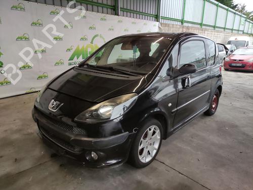 front-right-lock-peugeot-1007-km_-2005-35911379 main image